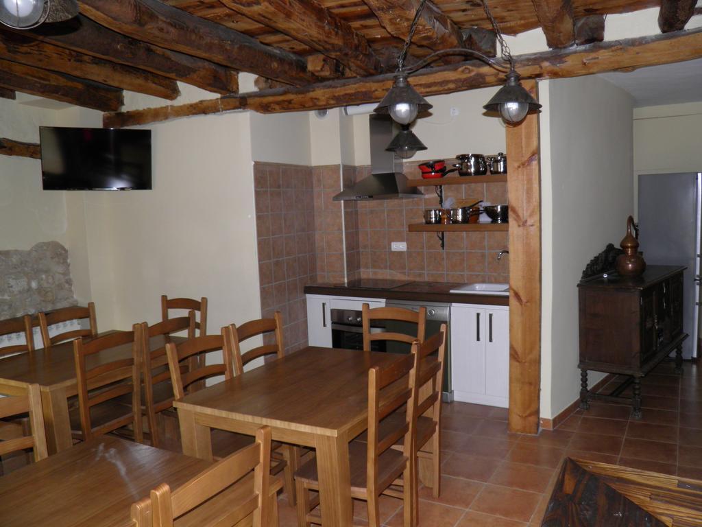 Apartamentos Turisticos Peñafiel Eksteriør billede